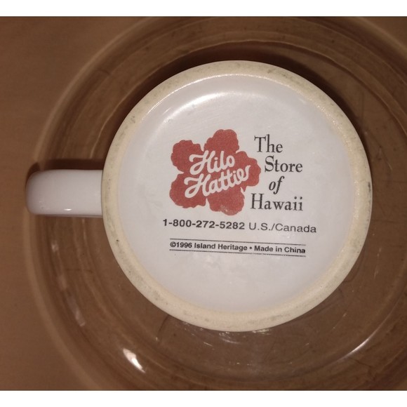 HILO HATTIE'S | Older Vintage Hawaii Hibiscus Mug | ©1996 | Good Condition - Picture 2 of 6